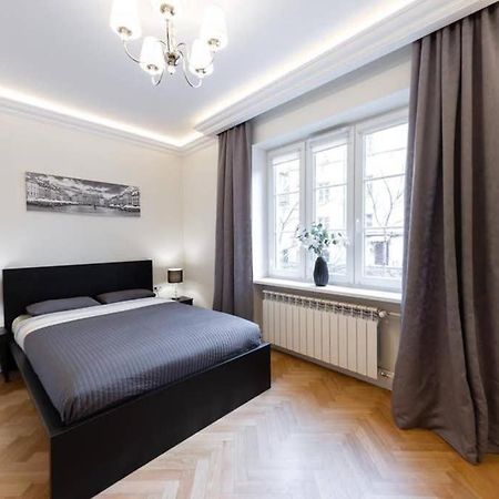 Apartamenty-Mi Crystal Varsóvia Exterior foto